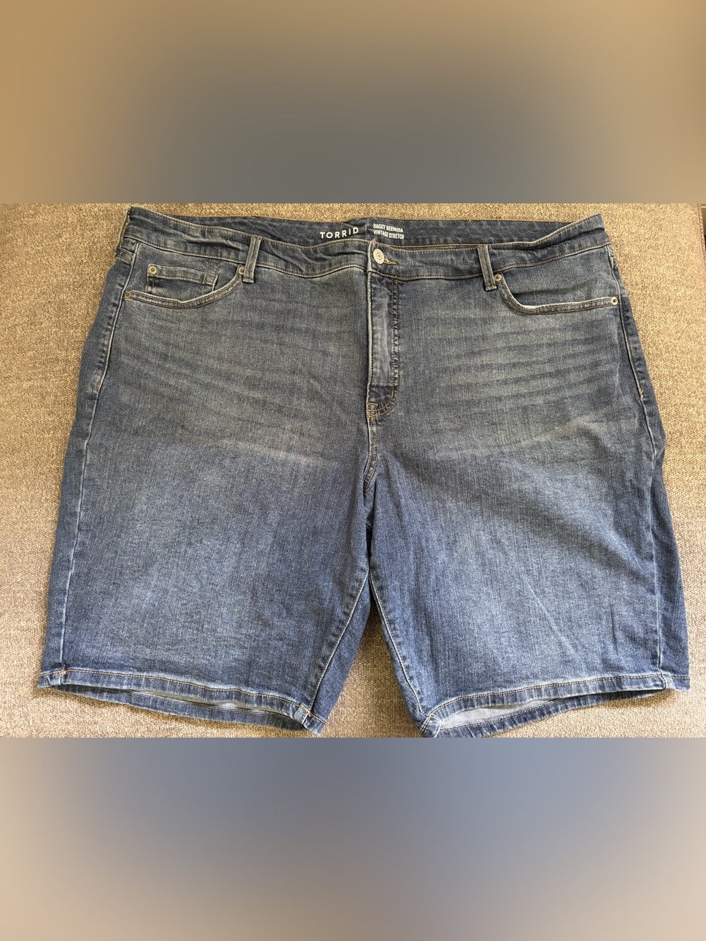 Torrid 11.5'' Baggy Bermuda Vintage Stretch Denim Short